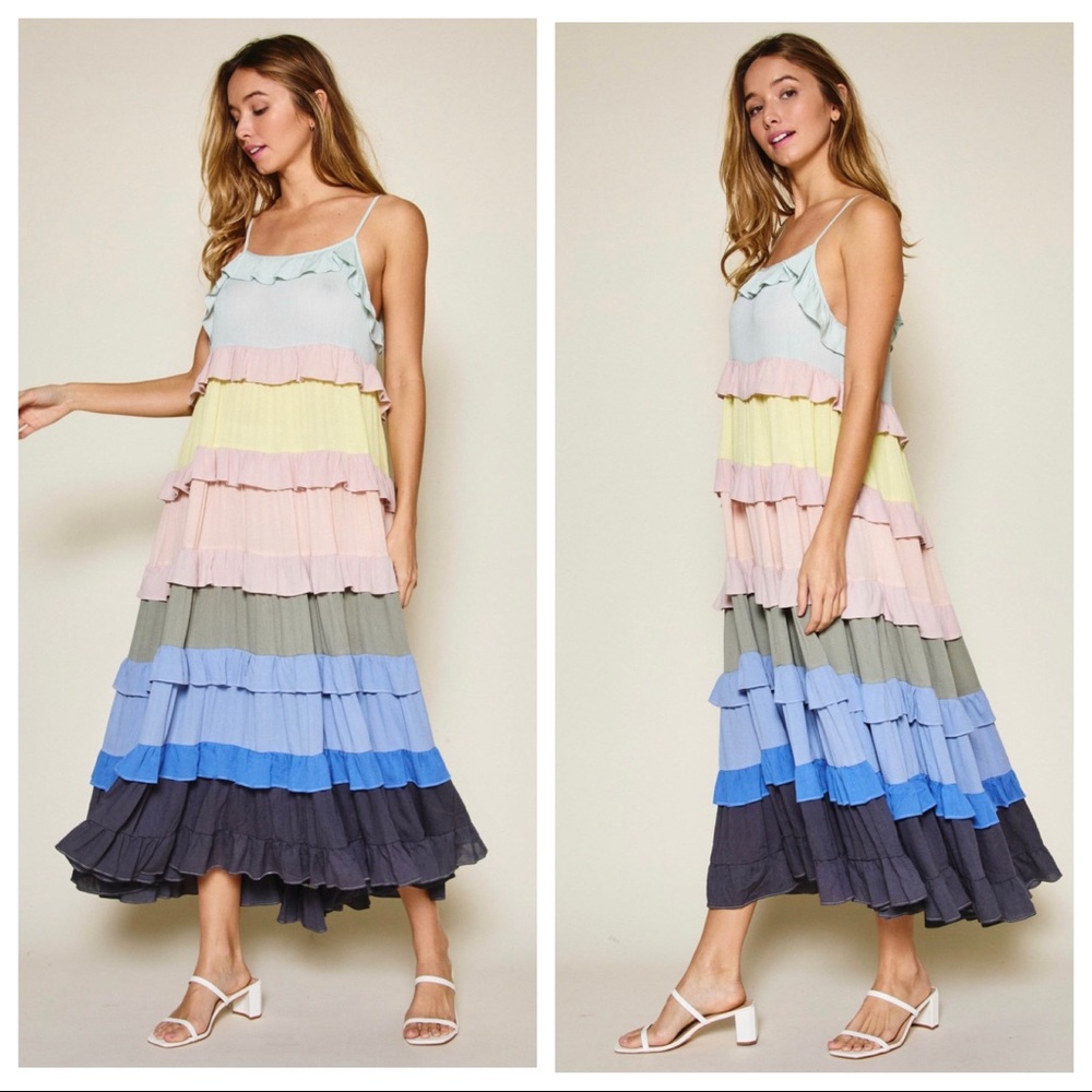 The Most Fabulous Sleeveless Multi Color Boho Maxi Dress! - Picture 2 of 4